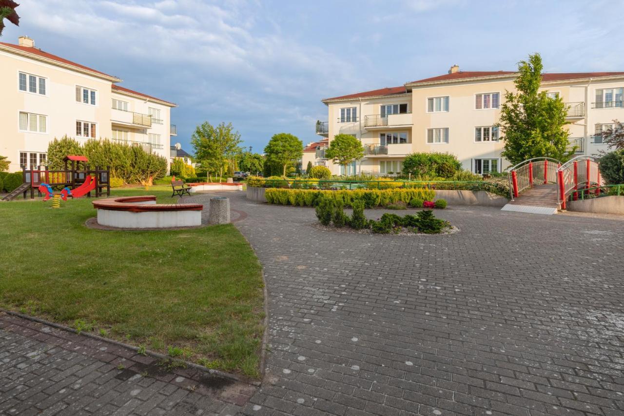 Baltyk Apartment Grzybowo By Noclegi Renters Экстерьер фото